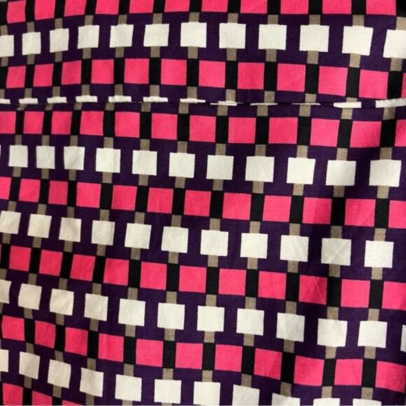 Ann Taylor Pink Skirt Size 2 - Picture 4 of 9